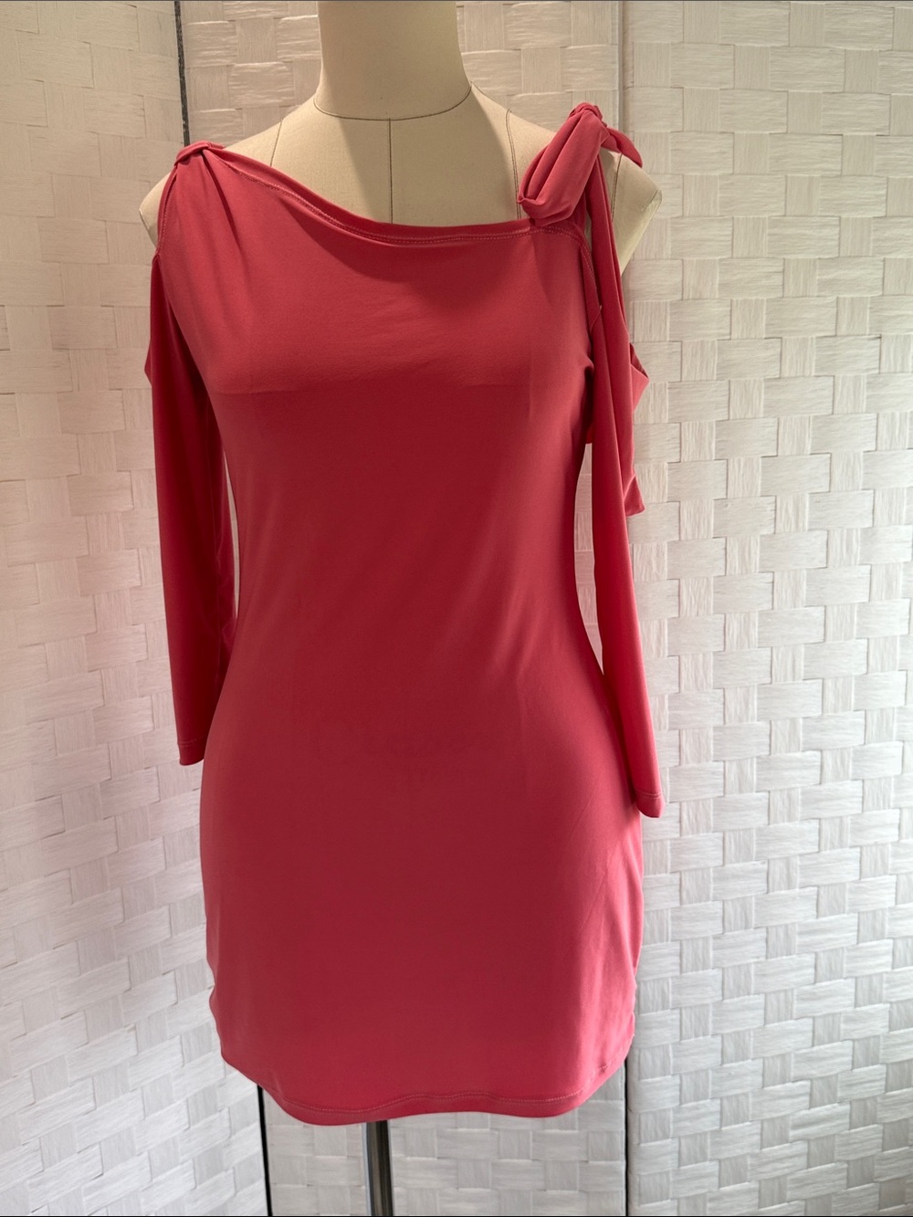 Women's Off-Shoulder Knot Sleeve Dress - Coral